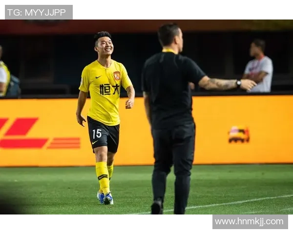 恒大与建业的巅峰对决谁能在这场较量中笑到最后